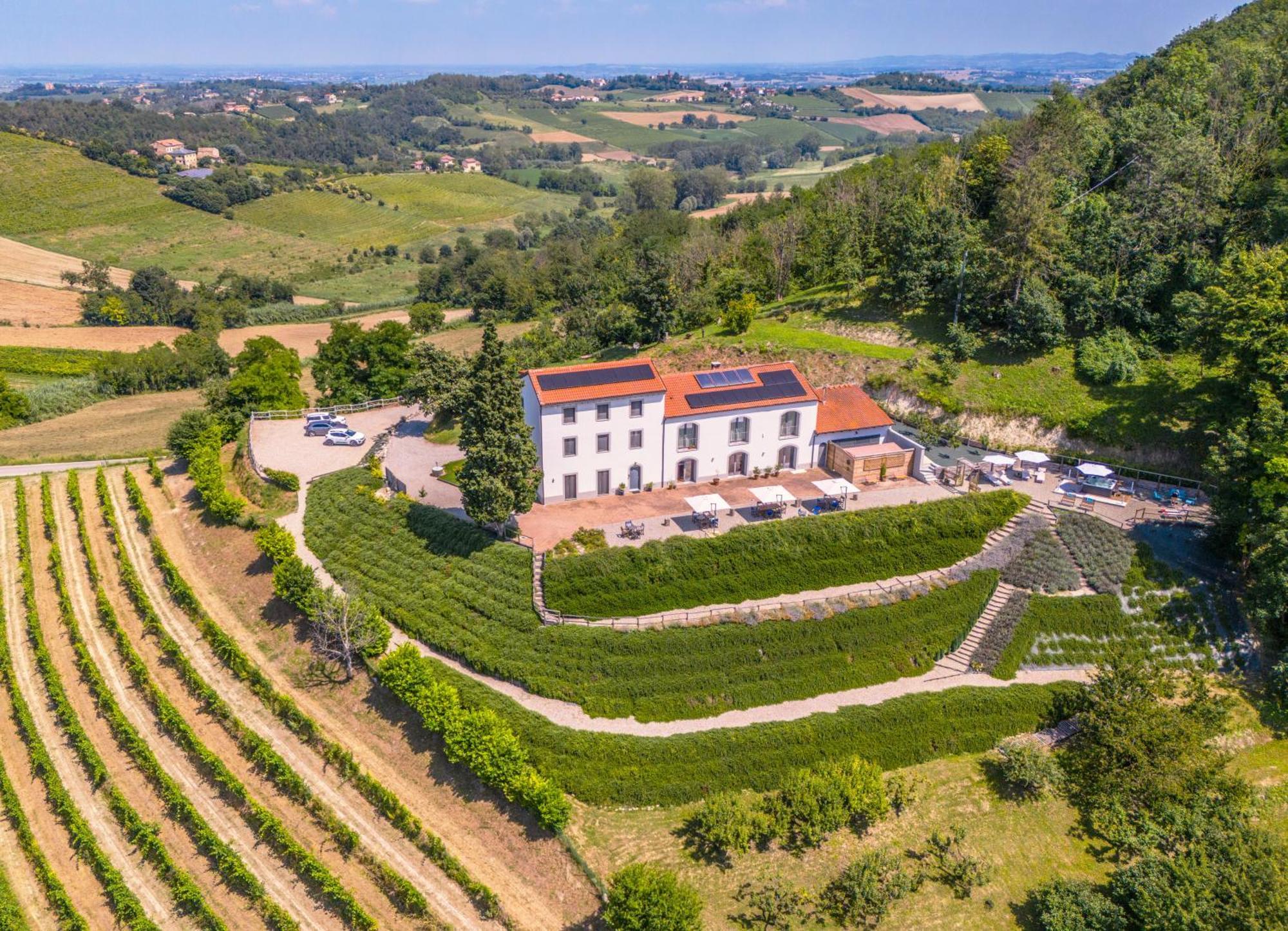Villa Rocco Country House Ozzano Monferrato Экстерьер фото